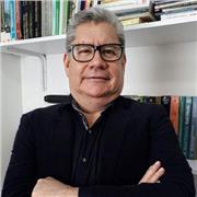 Profesor de historia universal y colombiana